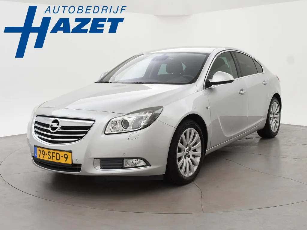 Opel Insignia (2011) — foto 1