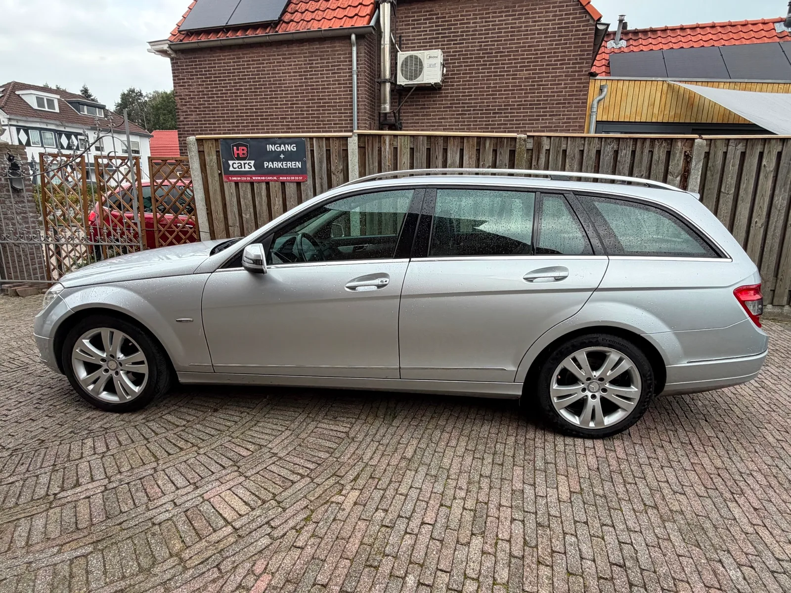 Mercedes-Benz C-Klasse (2010) — foto 1