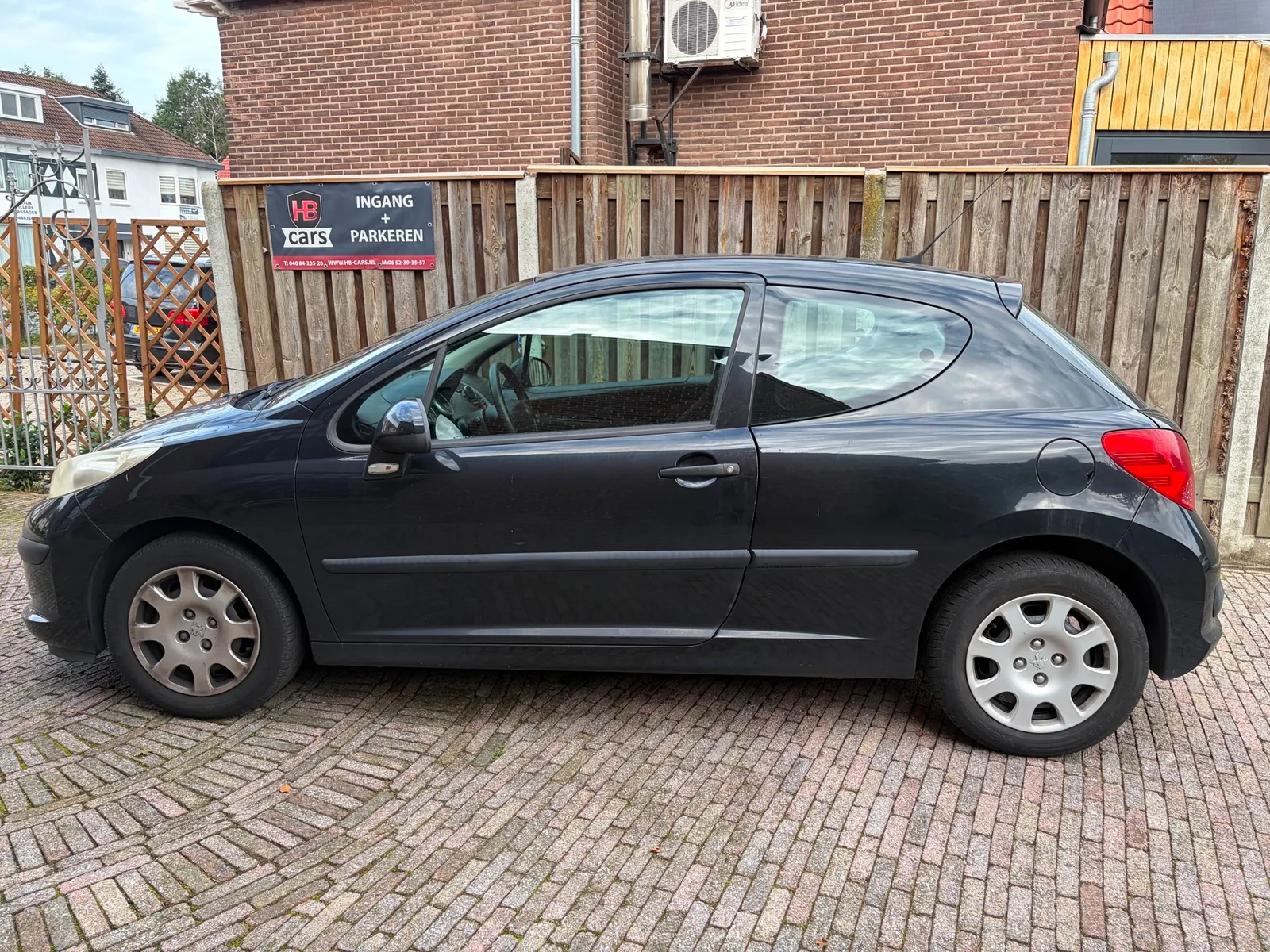 Peugeot 207 (2008) — foto 1