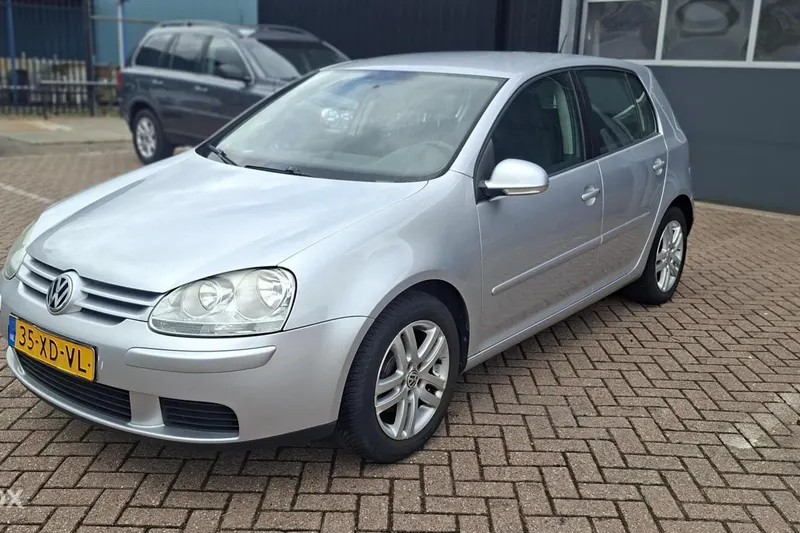 Volkswagen Golf (2007)