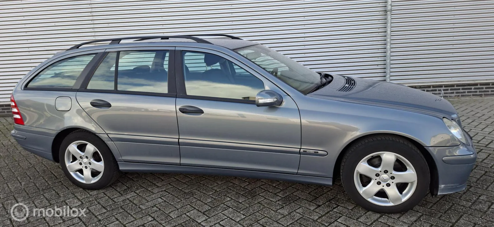 Mercedes-Benz C-Klasse (2005) — foto 1