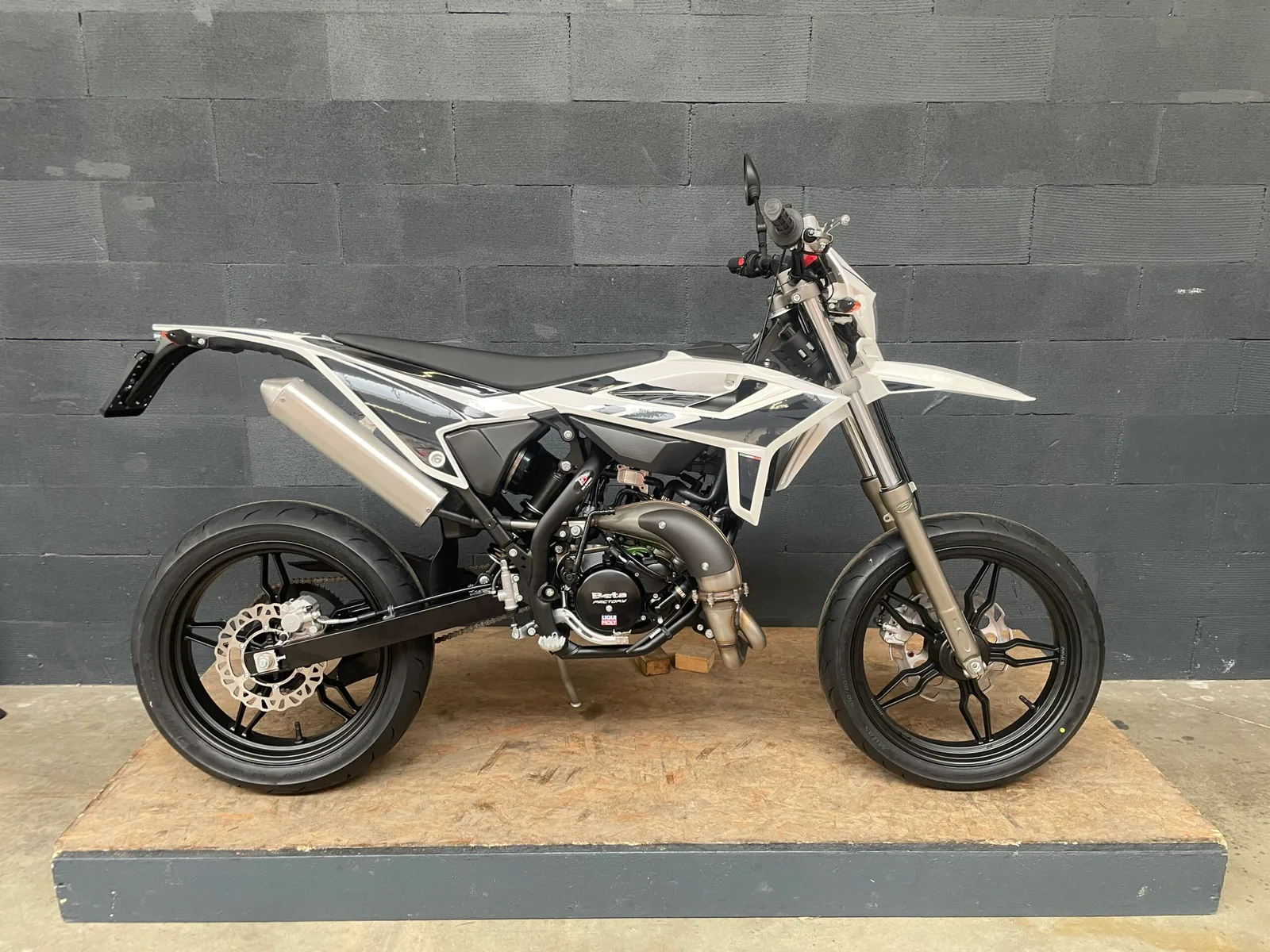 Beta RR50 2T Motard Wit 50 Motard (2026) — foto 1