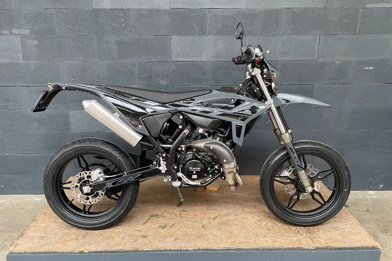 Beta RR50 2T Motard X Special Edition 50 Motard Special (2026)