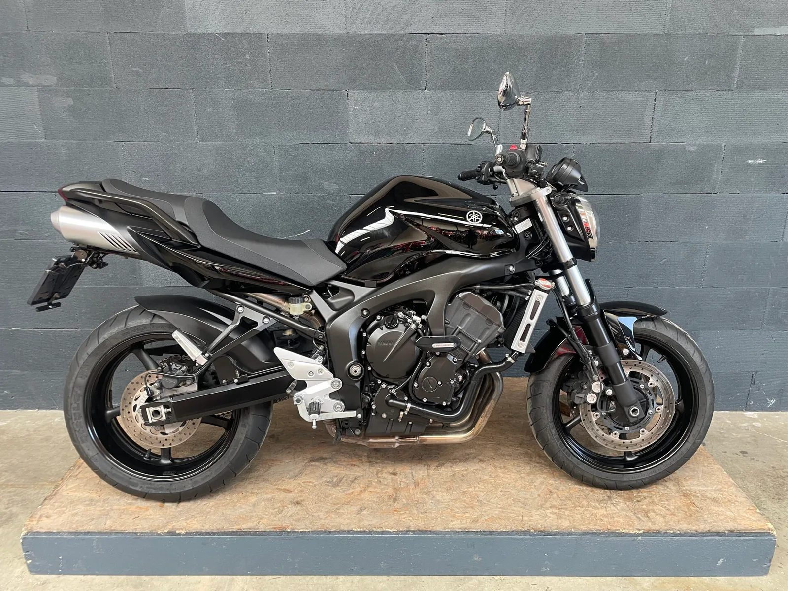 Yamaha FZ 6N (2009) — foto 1