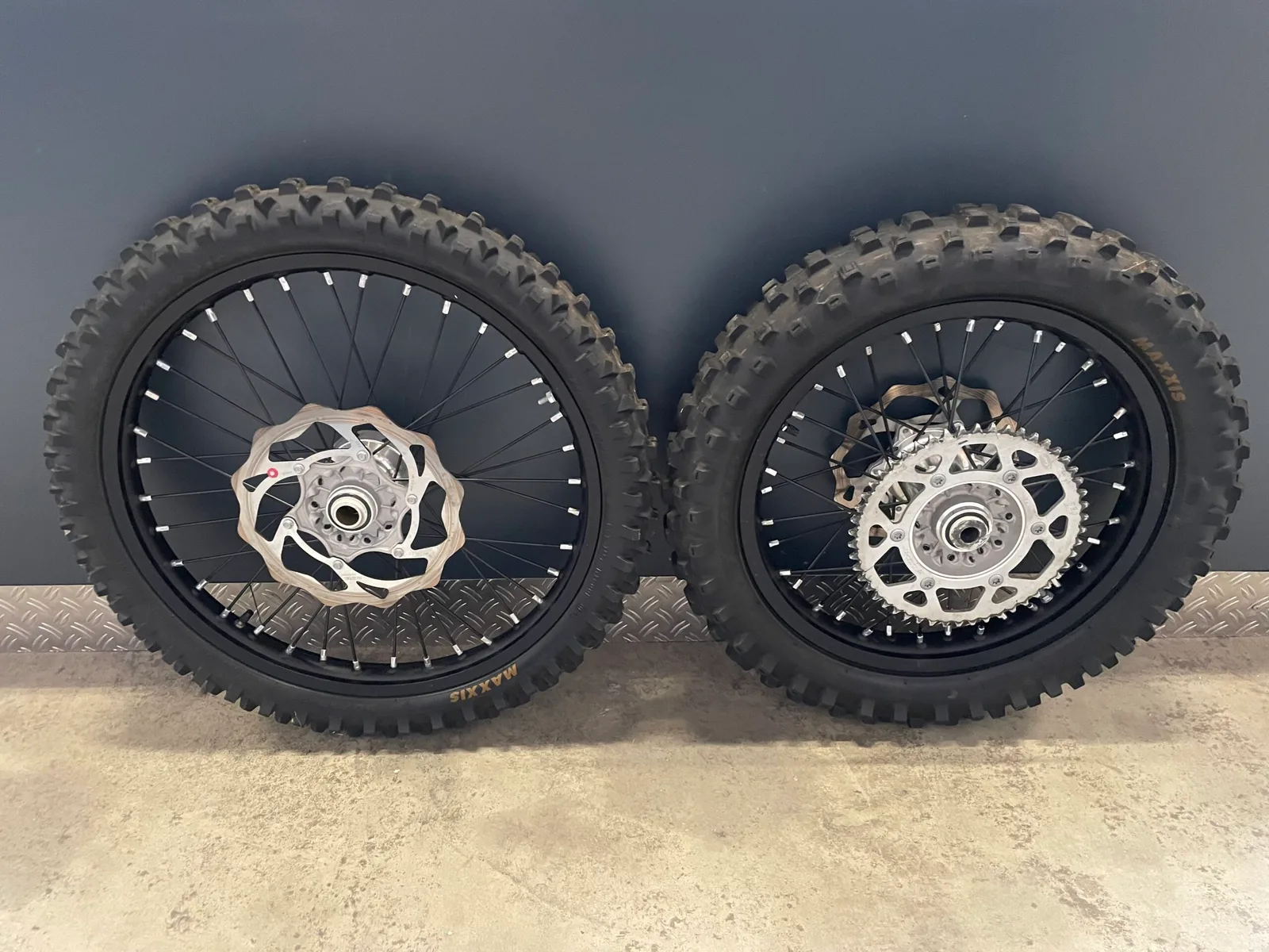 Gebruikte Gebruikte Beta enduro wielen (2026) — foto 1