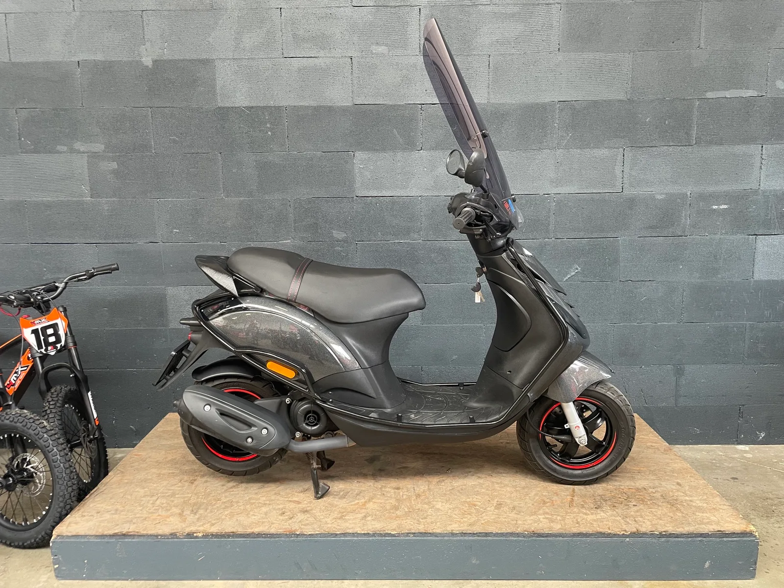 Piaggio Zip 4t 25kmh Snor 4 Takt (2023) — foto 1