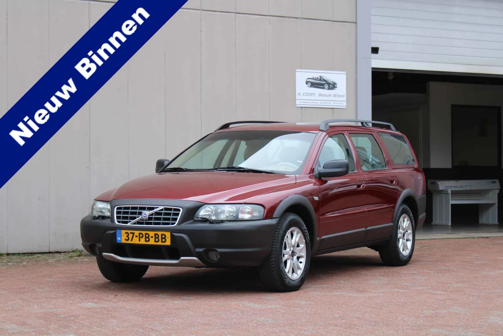 Volvo XC70 (2004) — foto 1