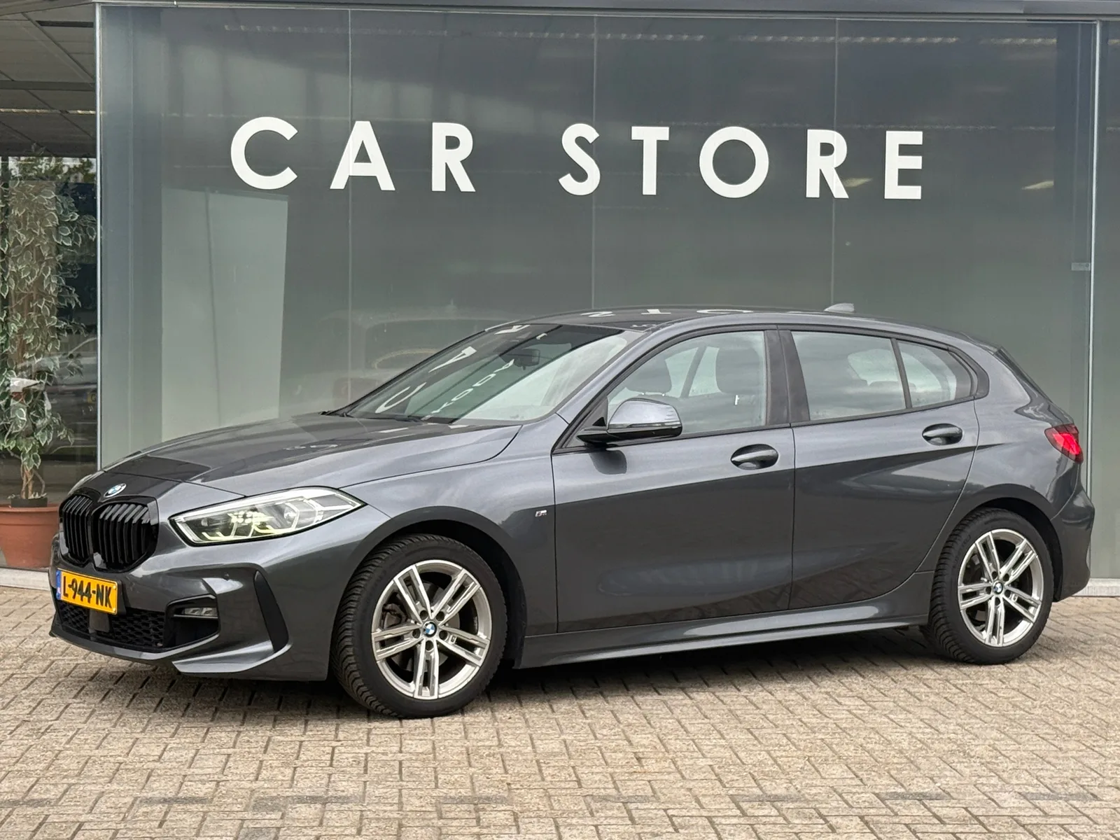 BMW 1-Serie (2021) — foto 1
