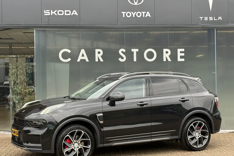 Lynk & Co 01 (2022)