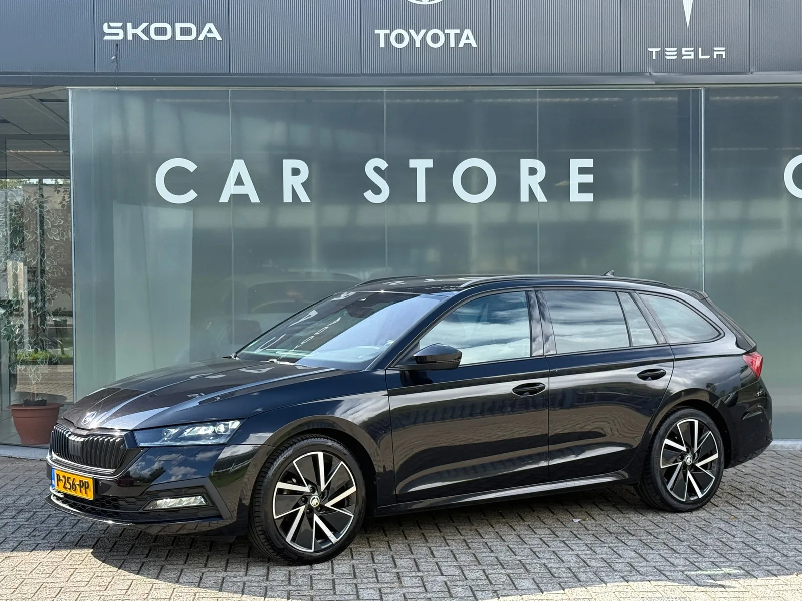 Škoda Octavia (2022) — foto 1