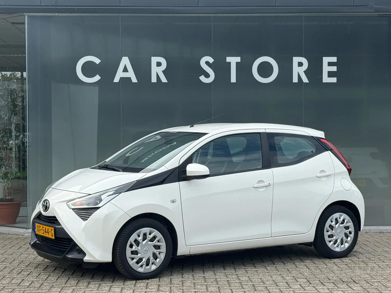 Toyota Aygo (2019) — foto 1