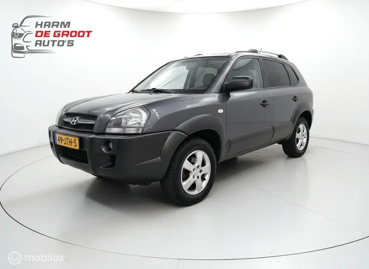 Hyundai Tucson (2008) — foto 1