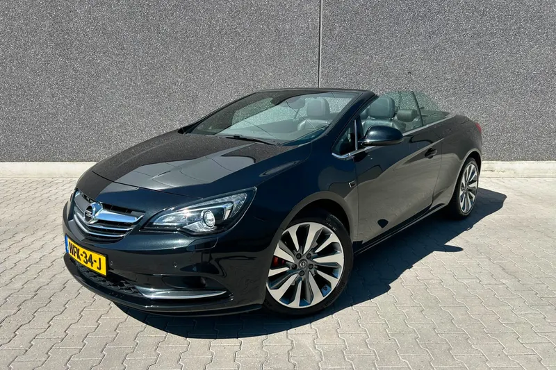 Opel Cascada (2016)
