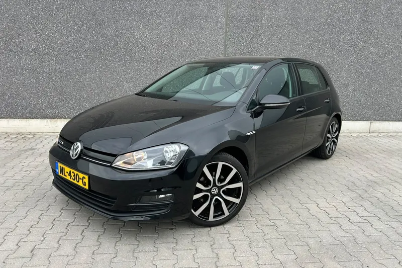 Volkswagen Golf (2017)