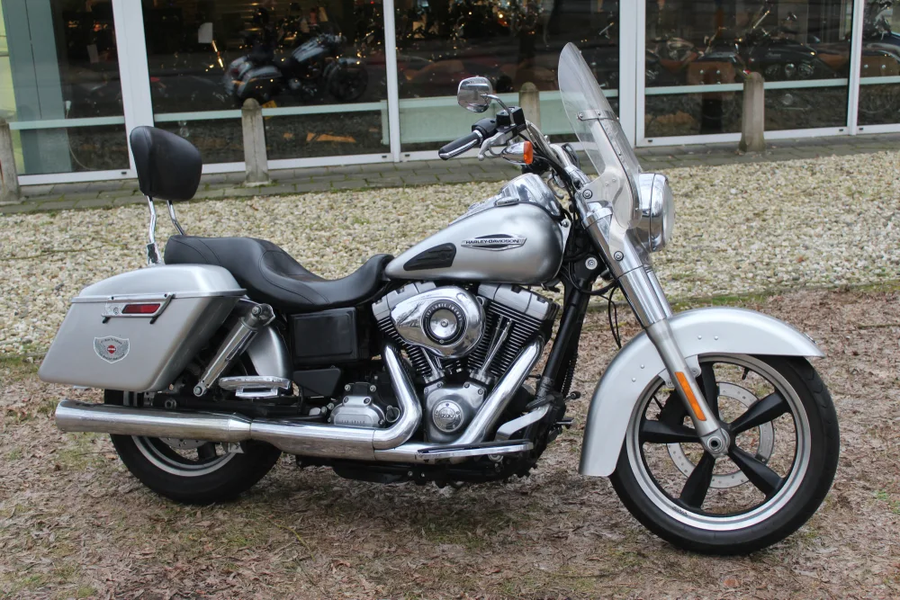 Harley-Davidson Dyna Switchback (2012) — foto 1