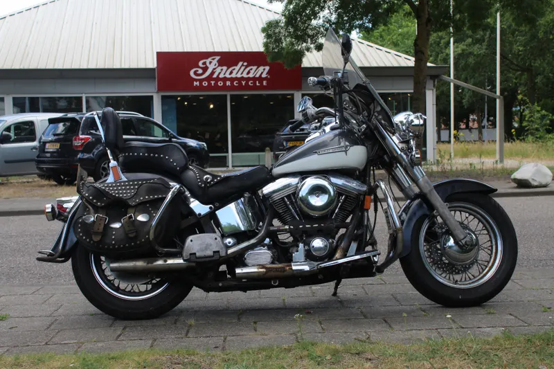 Harley-Davidson Heritage Classic (1993)