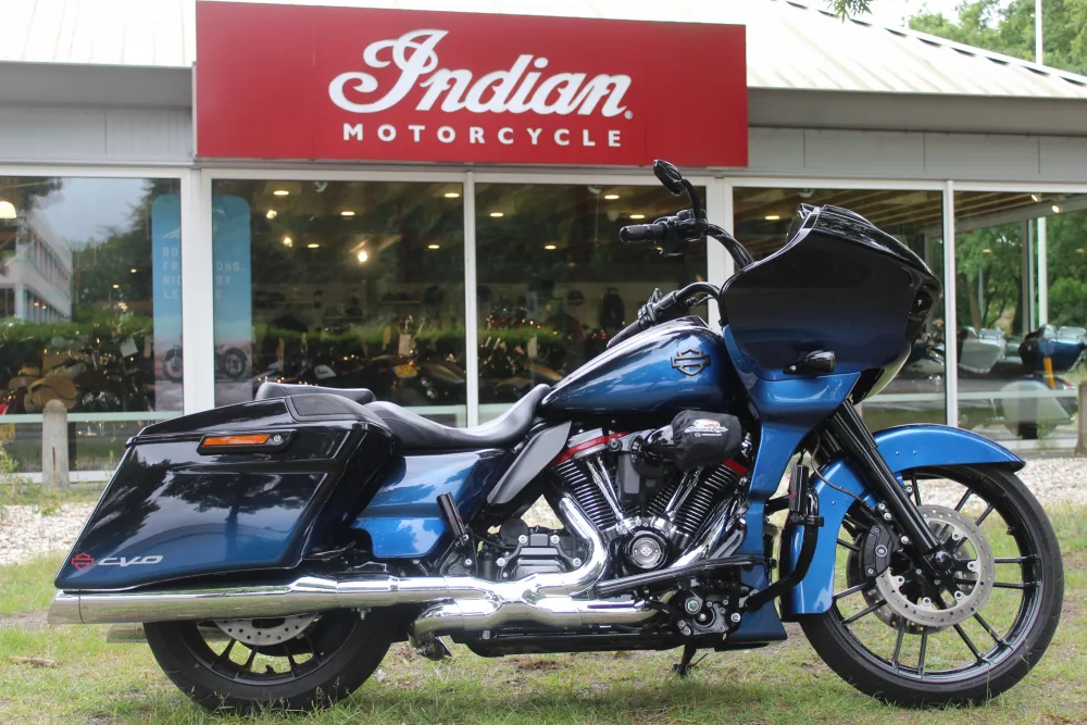 Harley-Davidson Road Glide (2019) — foto 1