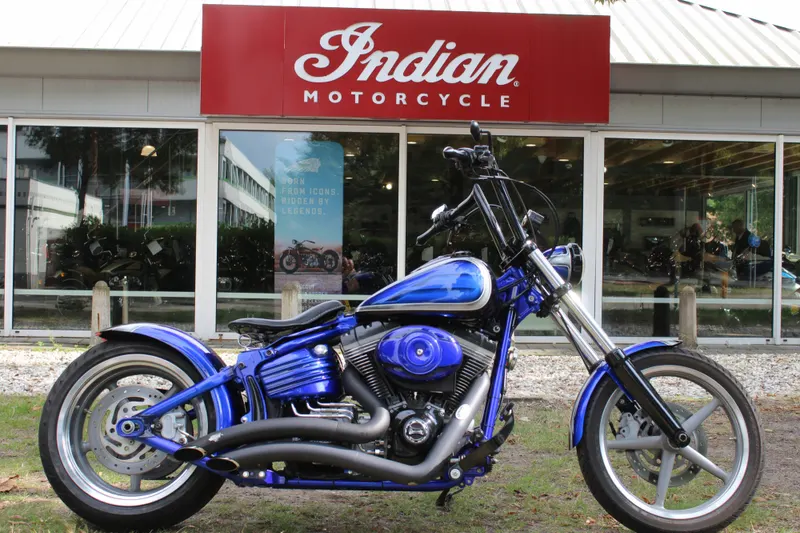 Harley-Davidson Rocker C (2008)