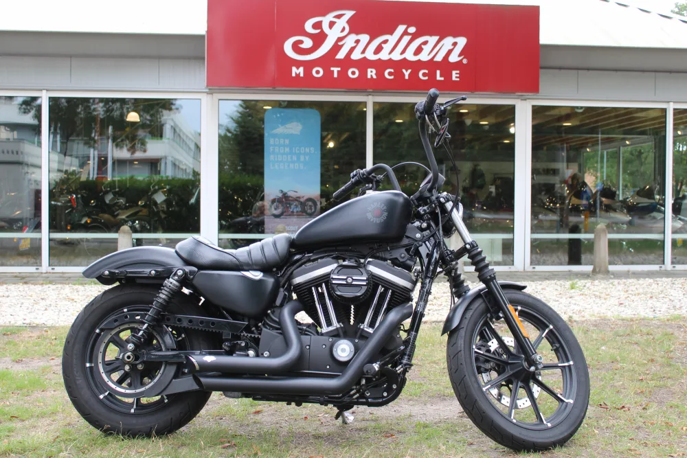 Harley-Davidson Sportster 883 (2019) — foto 1