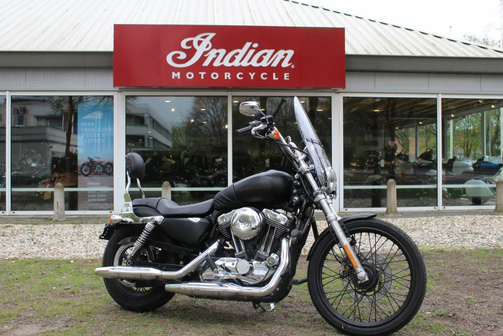 Harley-Davidson XL 1200 V Seventy-two (2013) — foto 1