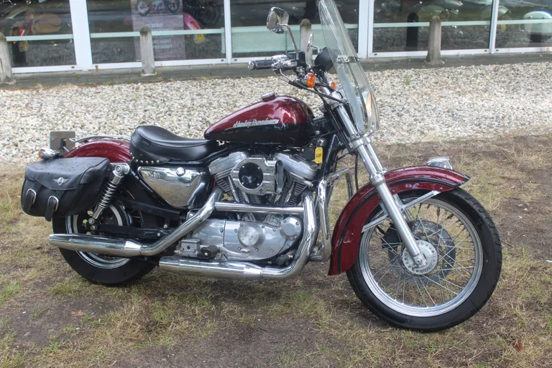 Harley-Davidson 883 XLH (2002)
