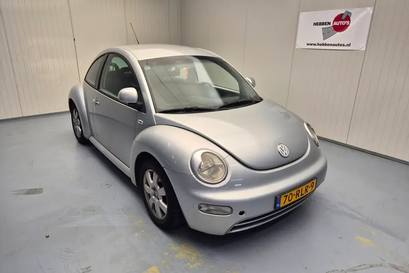 Volkswagen New Beetle (1999)