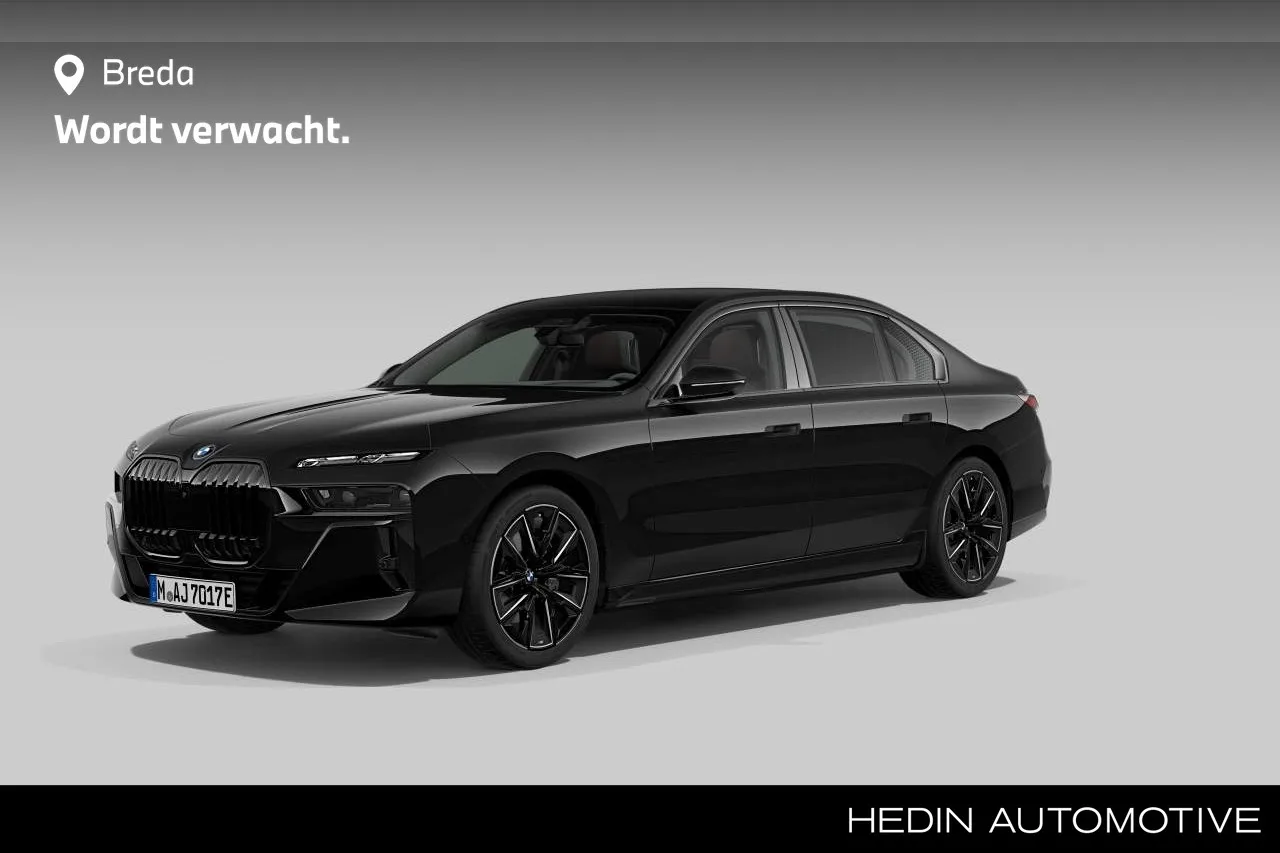 BMW i7 (2023) — foto 1