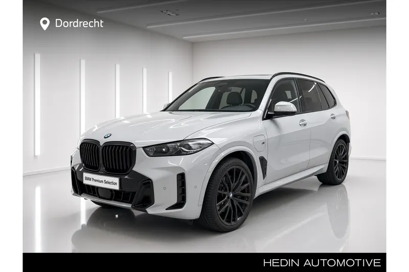 BMW X5 (2023)