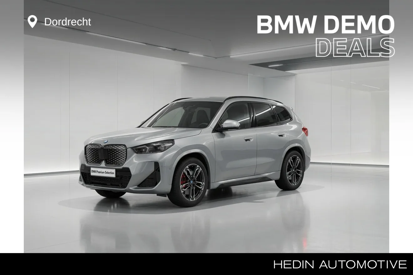 BMW iX1 (2026) — foto 1