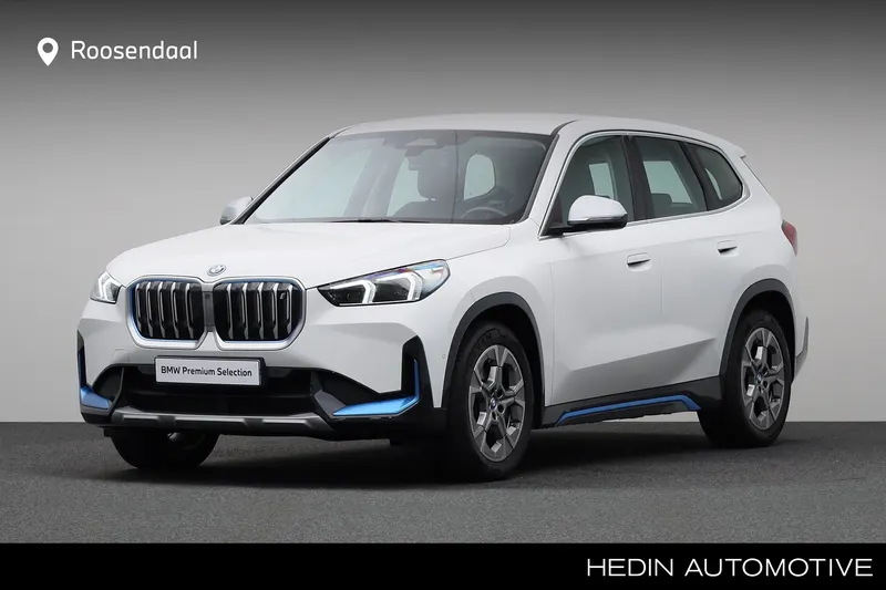 BMW iX1 (2023)