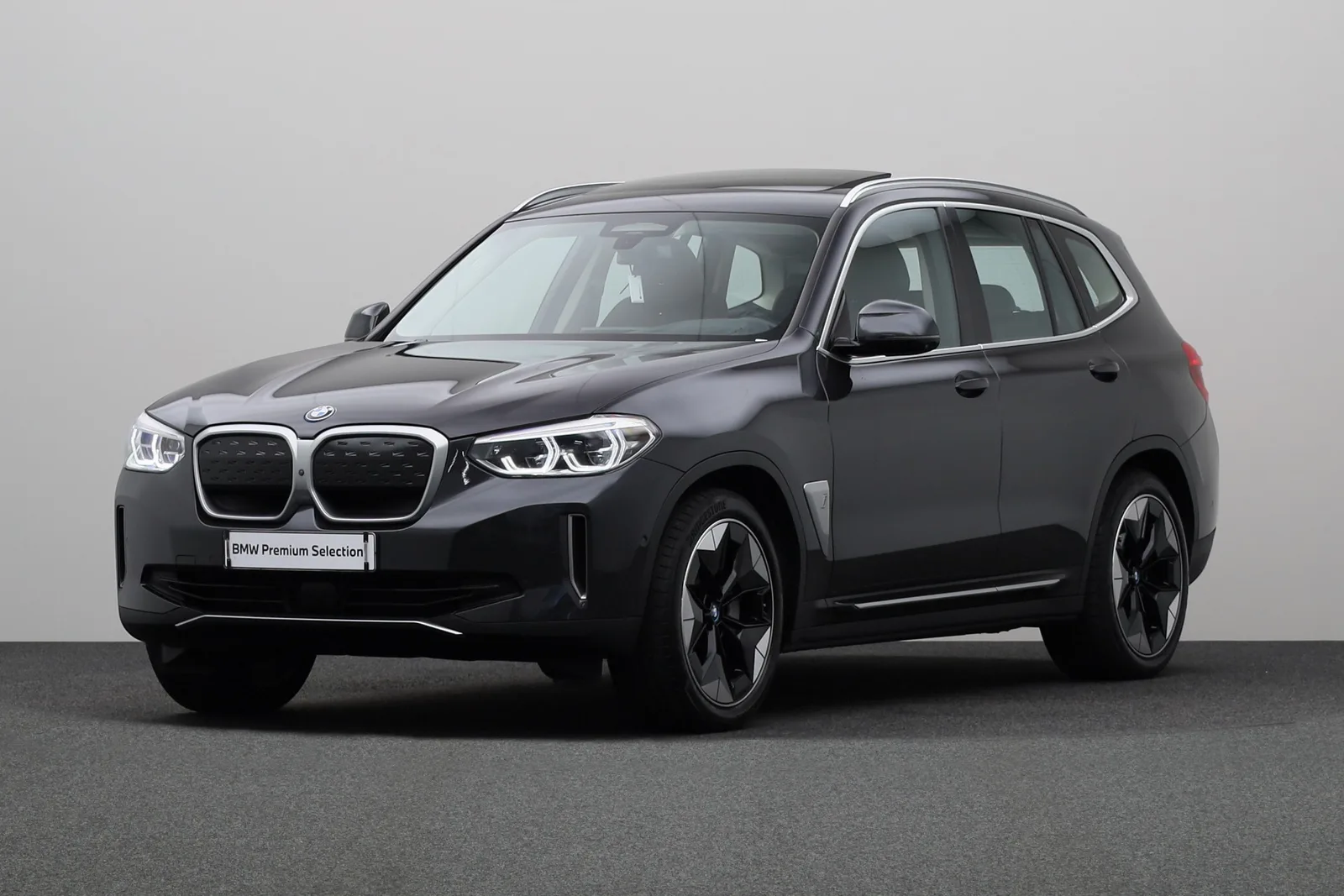 BMW iX3 (2021) — foto 1