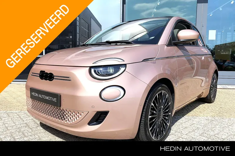 Fiat 500 (2022)