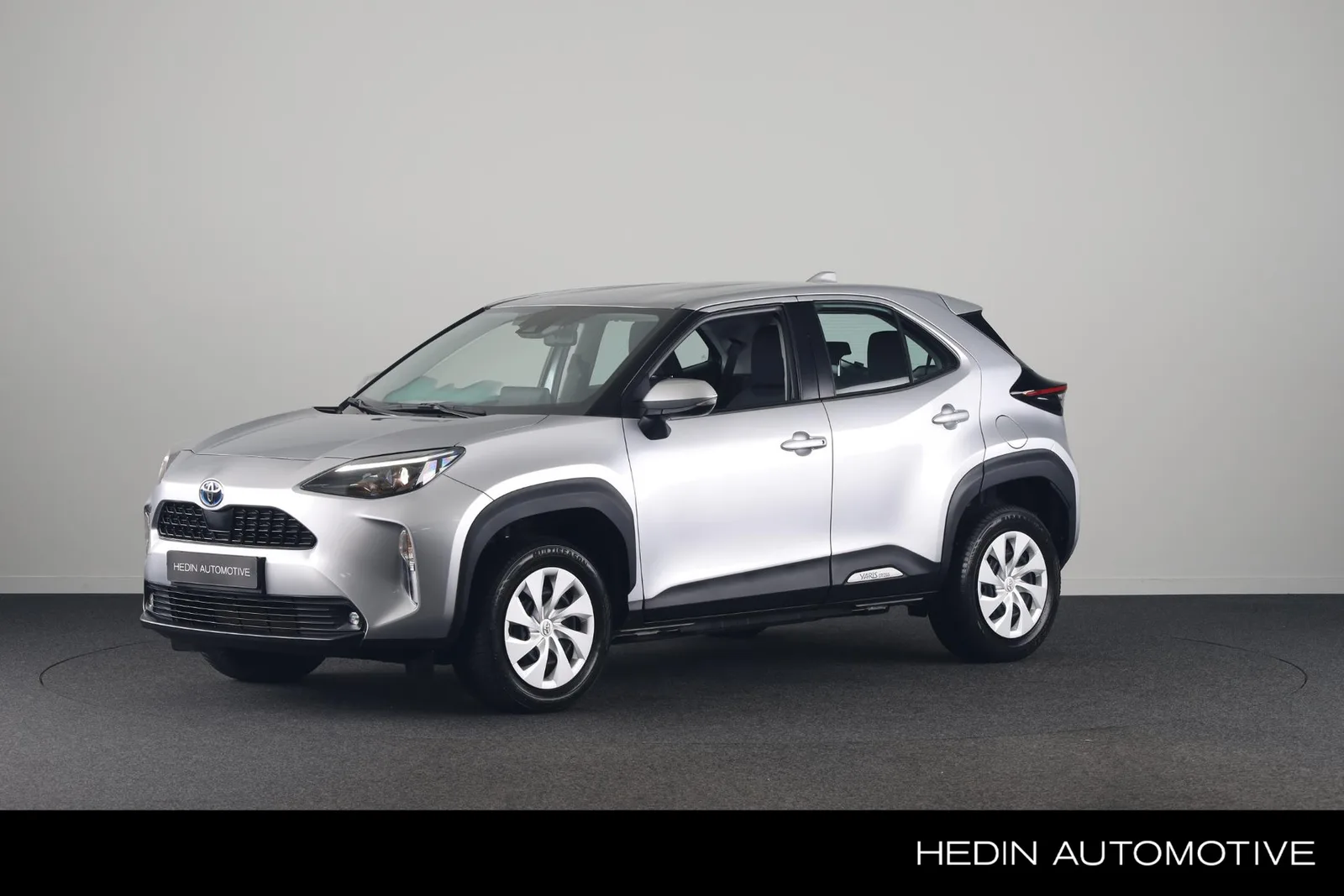 Toyota Yaris Cross (2024) — foto 1