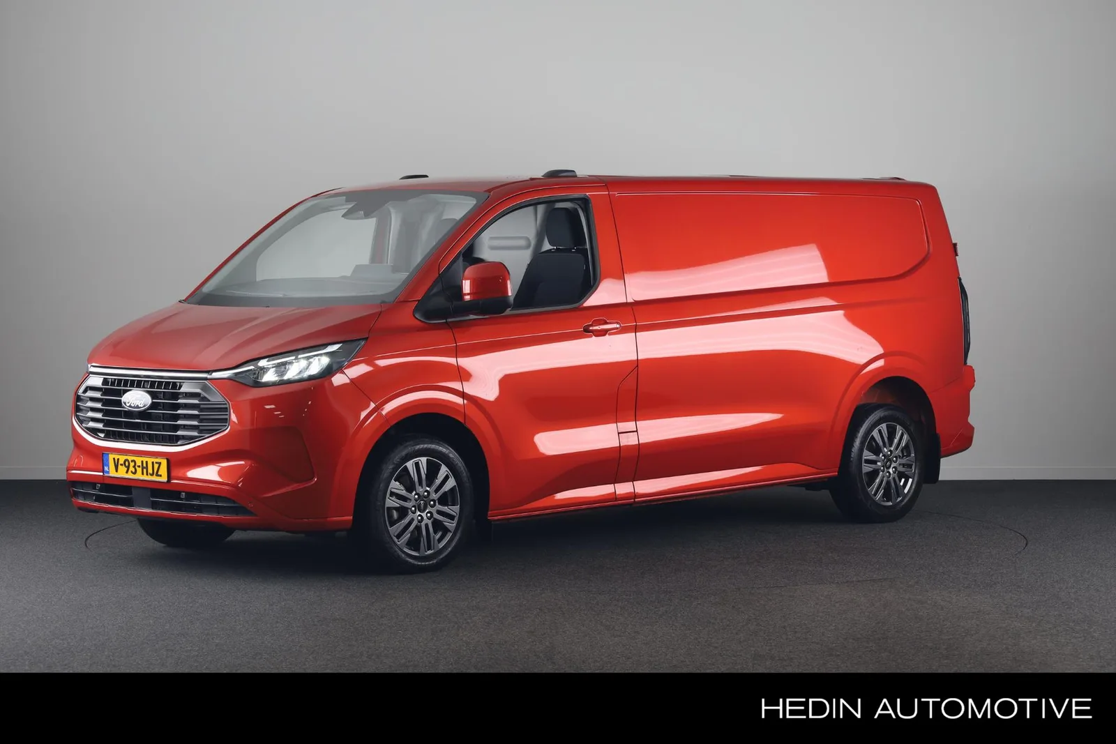 Ford Transit Custom (2024) — foto 1