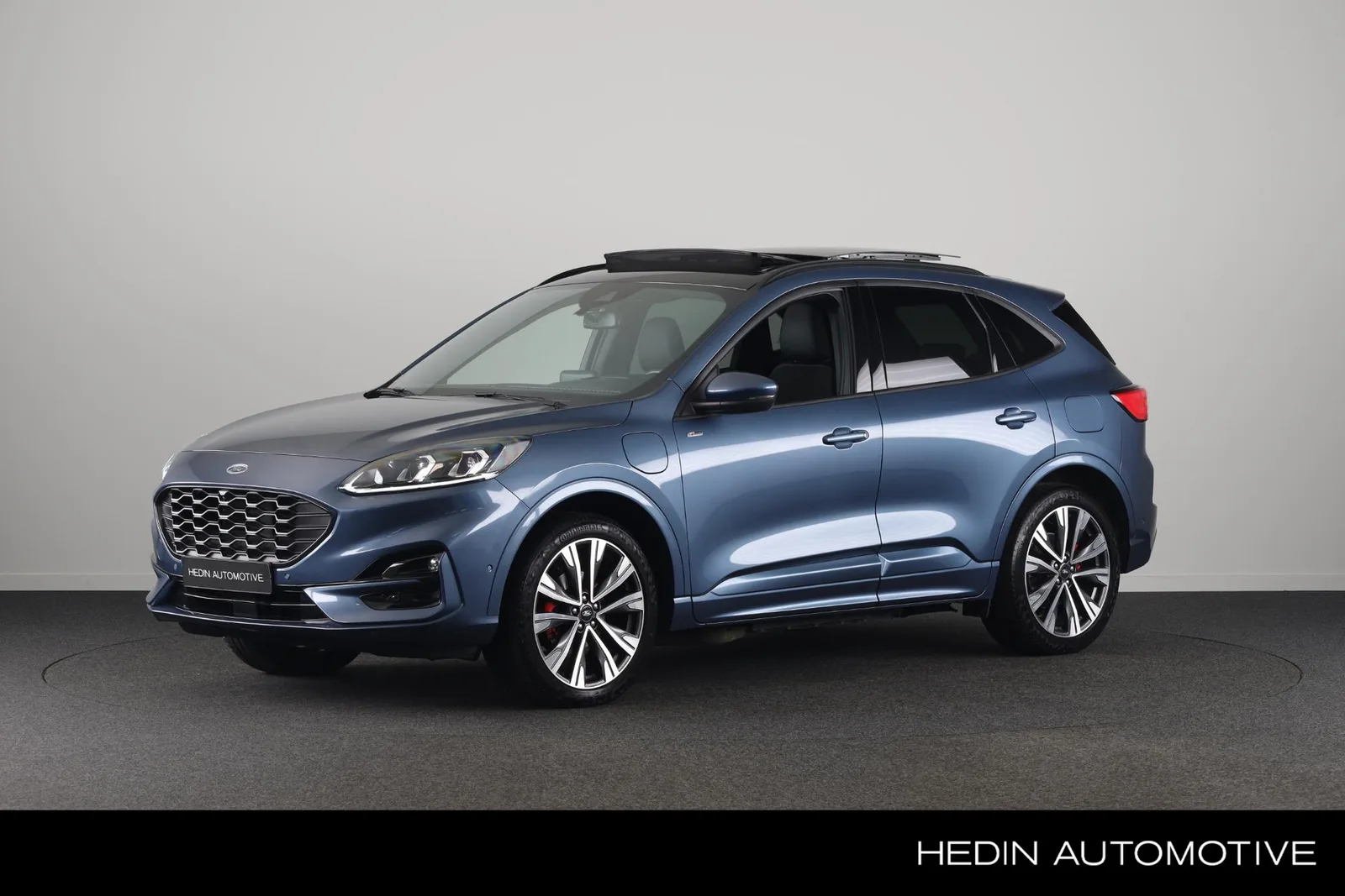 Ford Kuga (2022) — foto 1