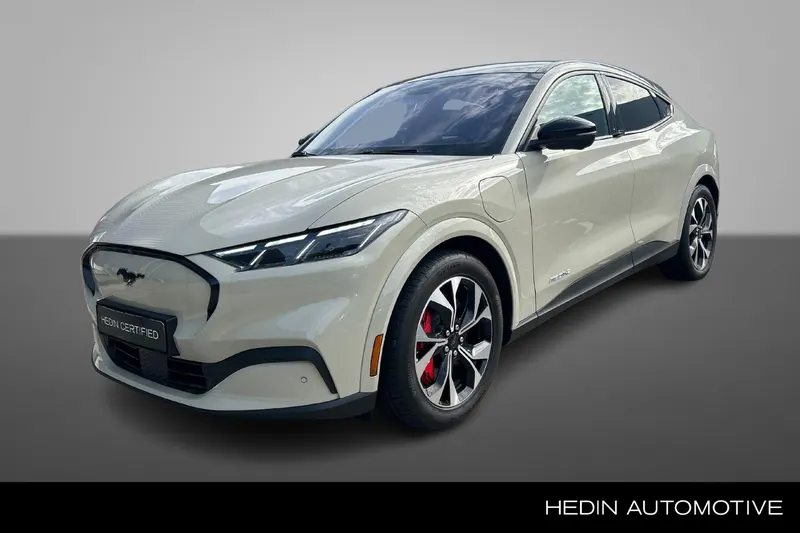 Ford Mustang Mach-E (2025)