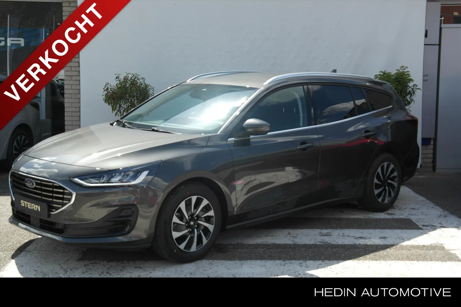 Ford Focus (2022) — foto 1