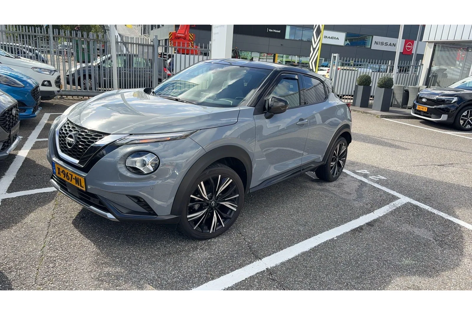 Nissan Juke (2023) — foto 1