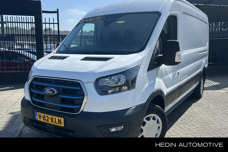Ford E-Transit (2024)