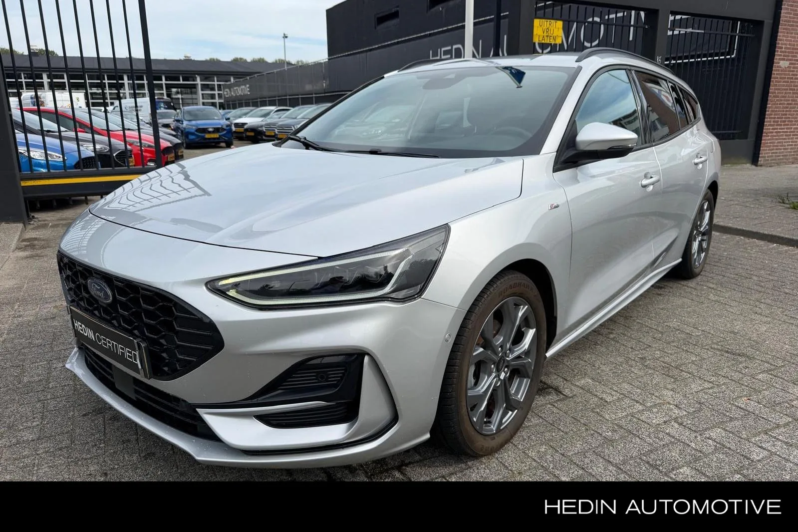 Ford Focus (2023) — foto 1