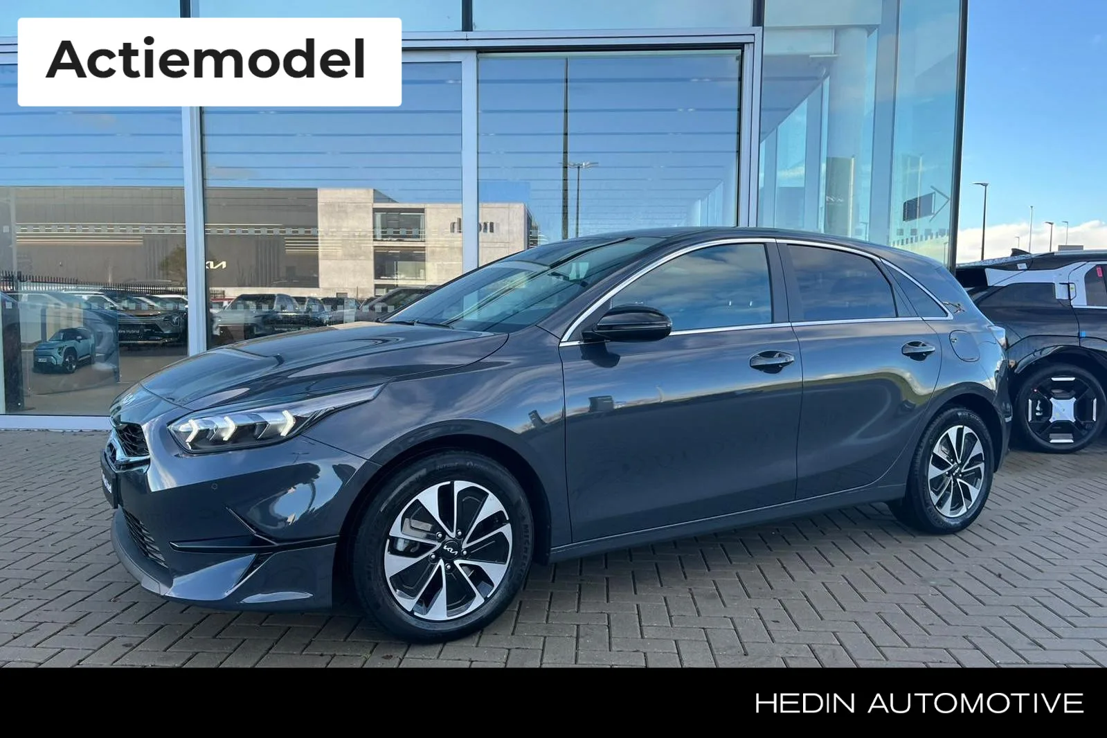 Kia Ceed (2025) — foto 1