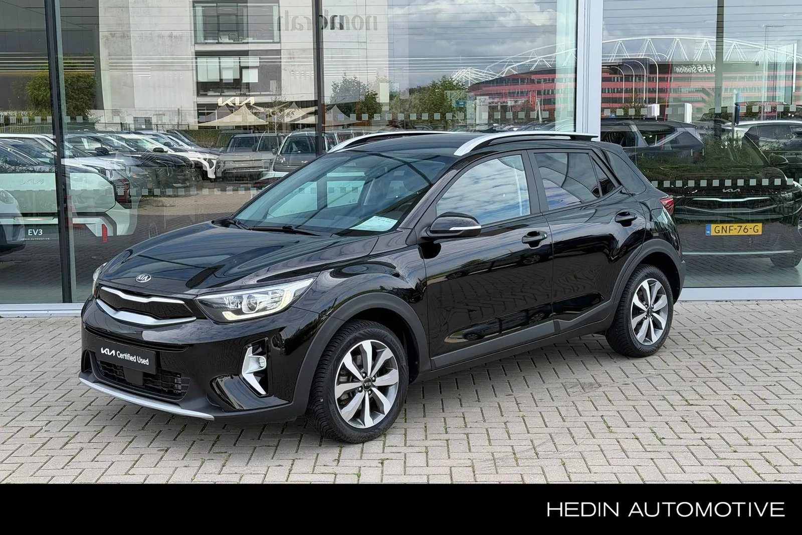 Kia Stonic (2020) — foto 1