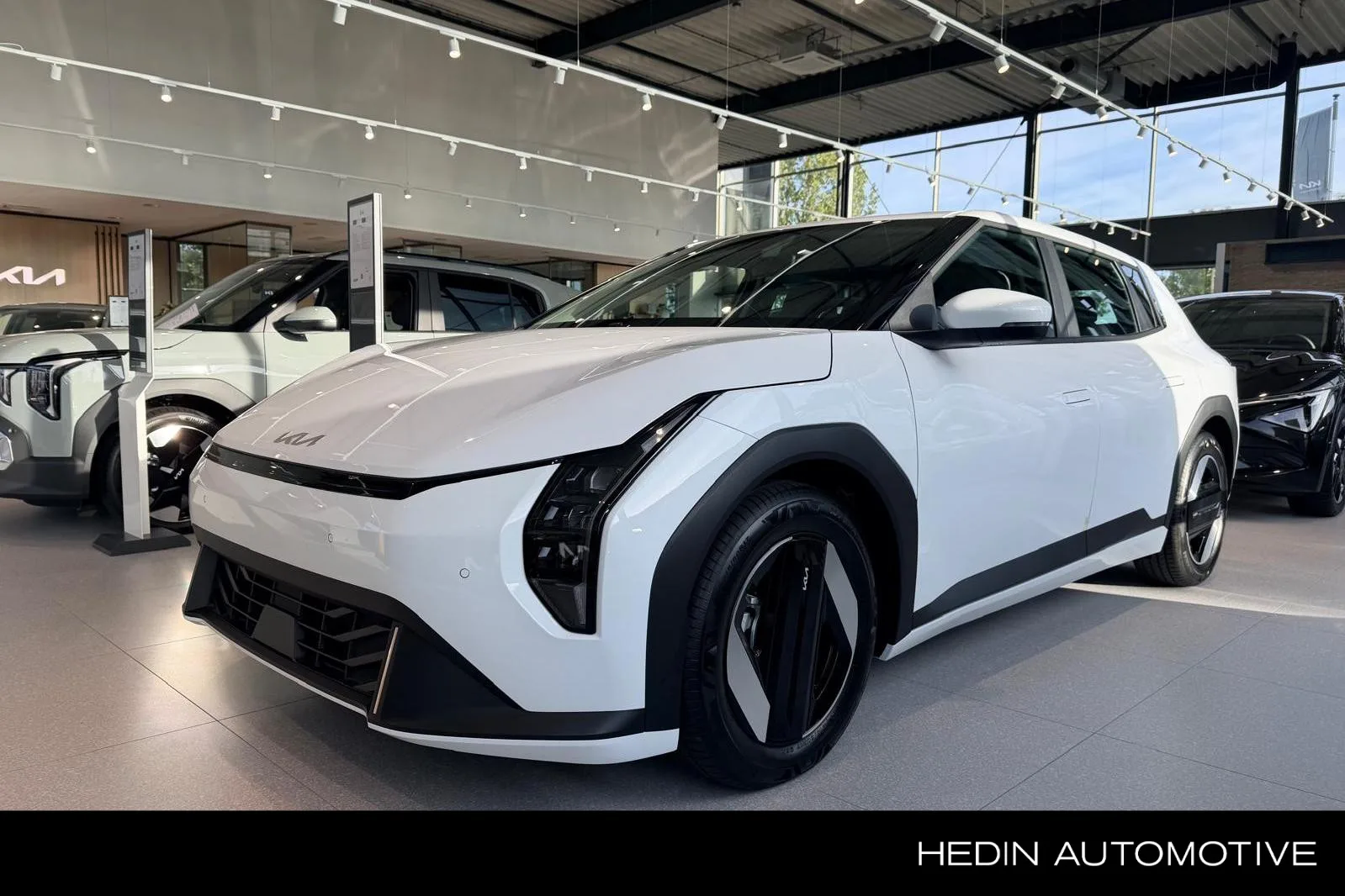Kia EV4 (2026) — foto 1