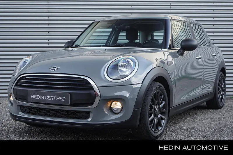 MINI One (2018)