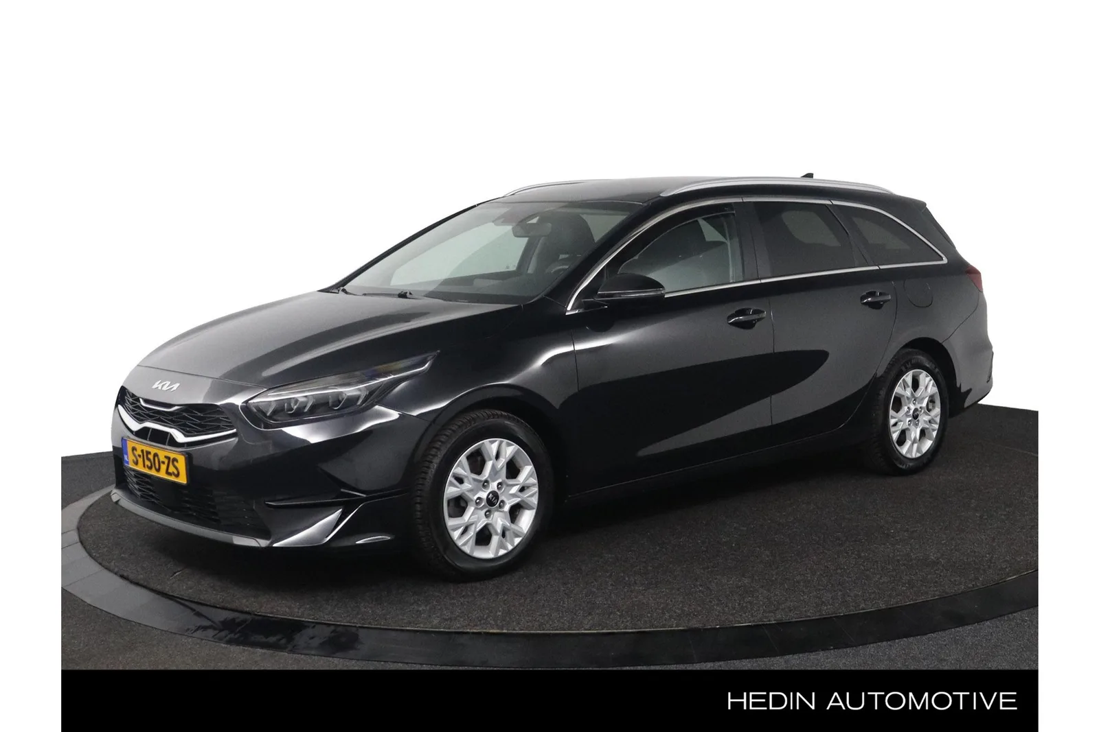 Kia Ceed (2023) — foto 1