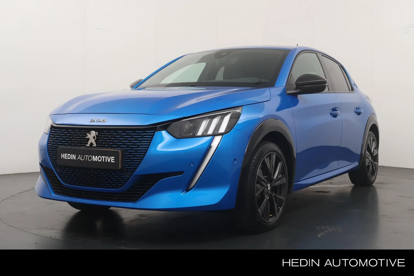 Peugeot e-208 (2023) — foto 1