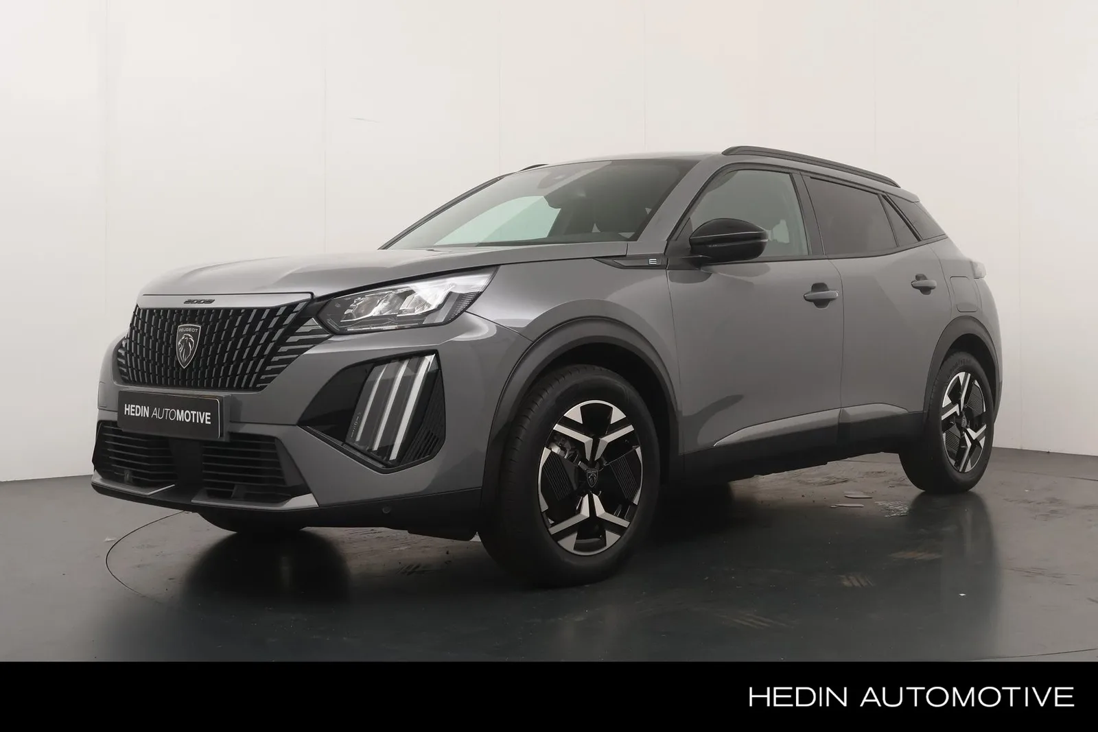 Peugeot e-2008 (2024) — foto 1
