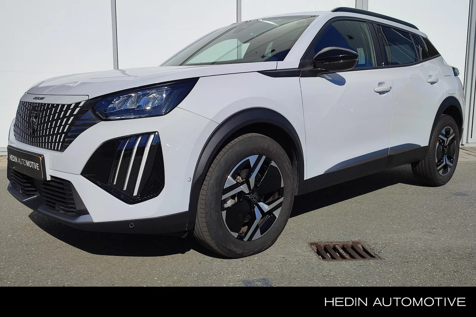 Peugeot 2008 (2025) — foto 1