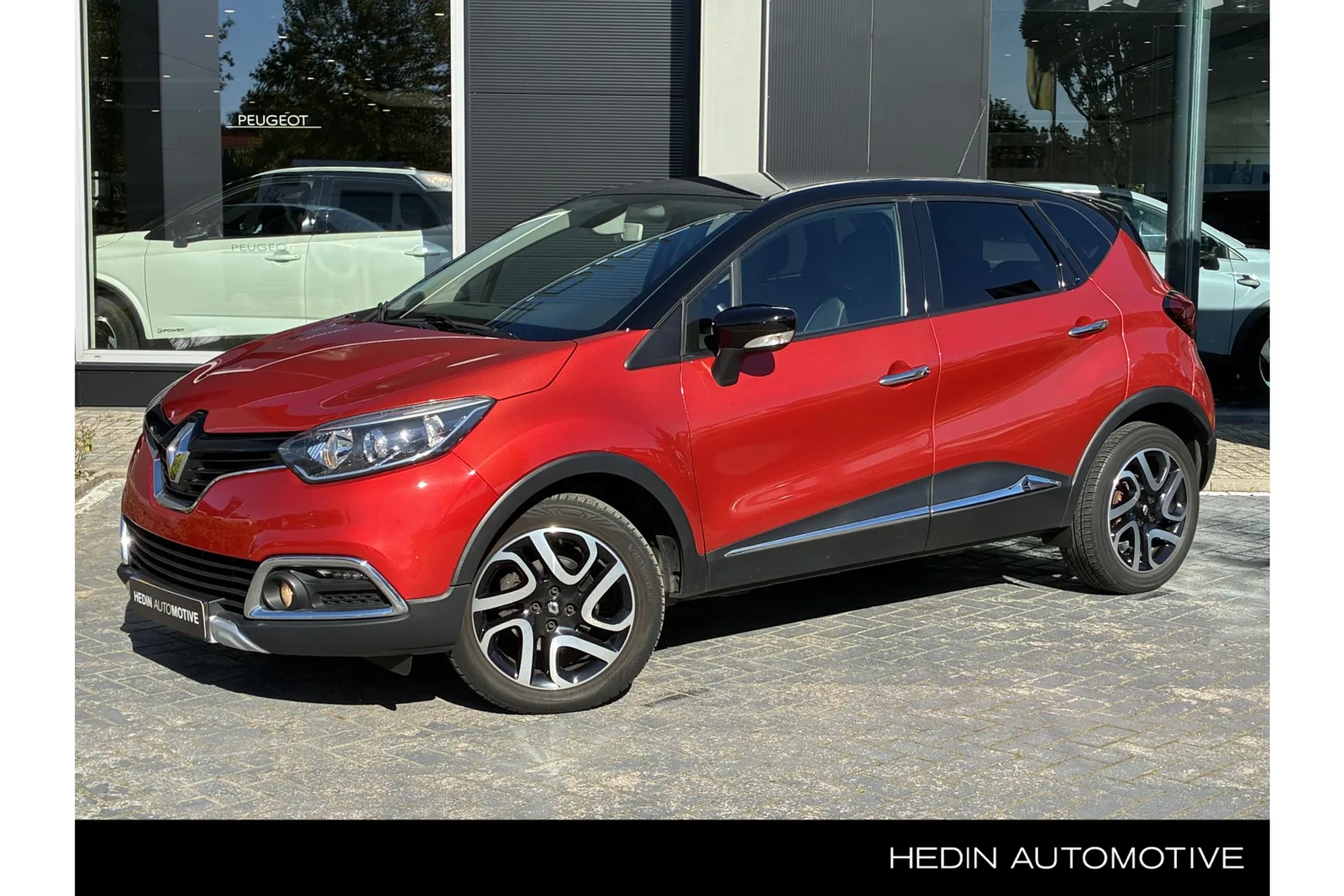 Renault Captur (2016) — foto 1