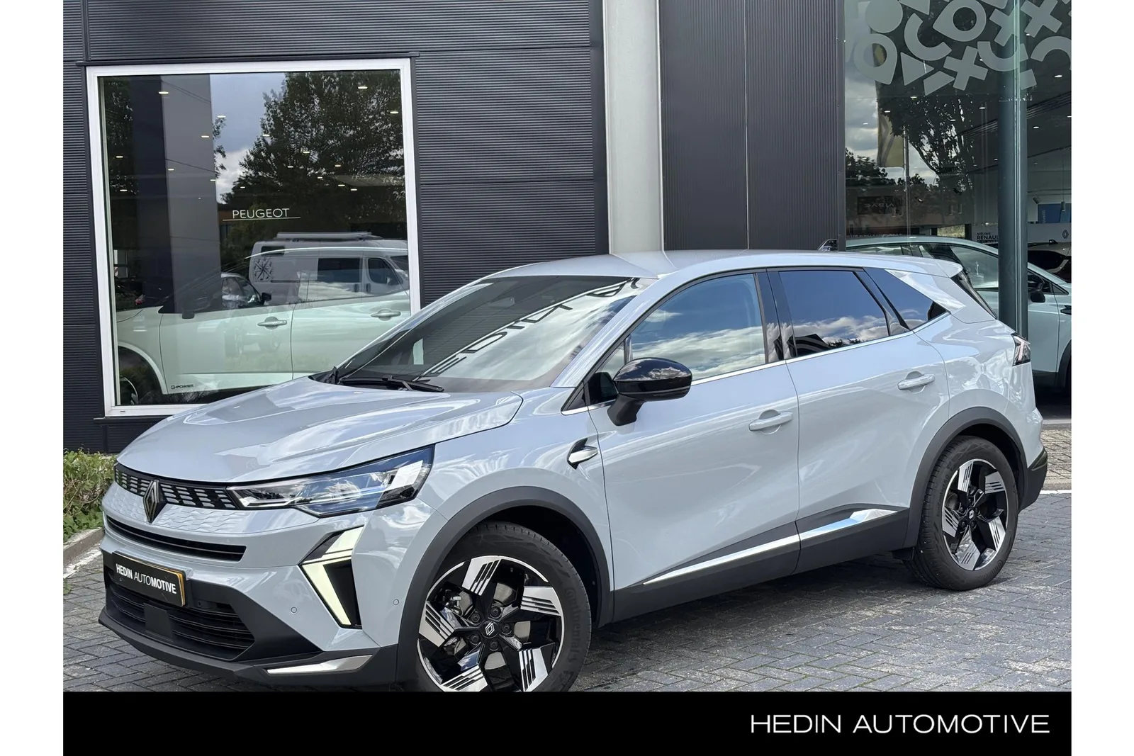Renault Symbioz (2025) — foto 1